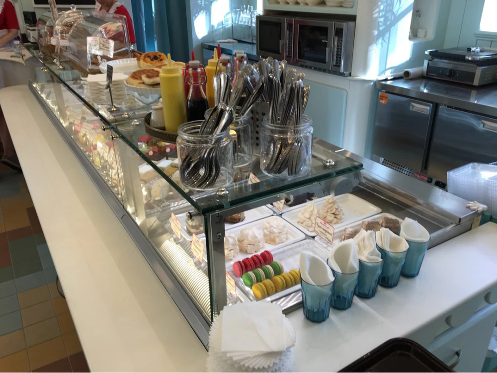 Нейтральная витрина Bistro BM 1250